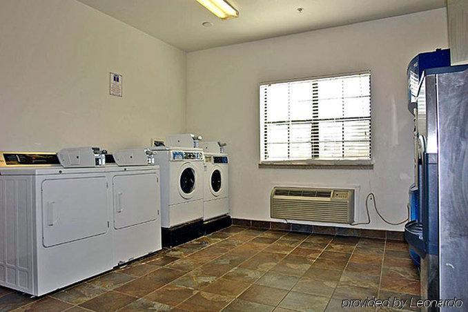 Oyo Townhouse Beaumont Medical Center Area Hotel Facilities photo